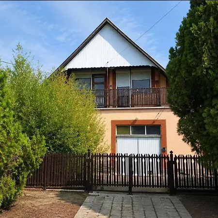 Spacious In Tiszafred Near Tisza Apartman Tiszafüred