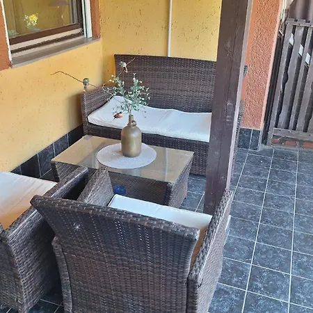 Spacious In Tiszafred Near Tisza Apartman